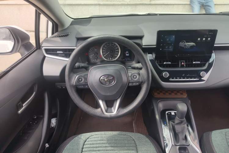 Used Toyota Corolla 2025 Model 1.2T Elite Edition Steering Wheel