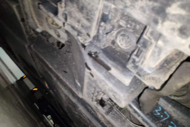 Used Toyota Corolla 2026 Model 1.8L Dual-Engine Pioneer Edition Chassis Rear Left