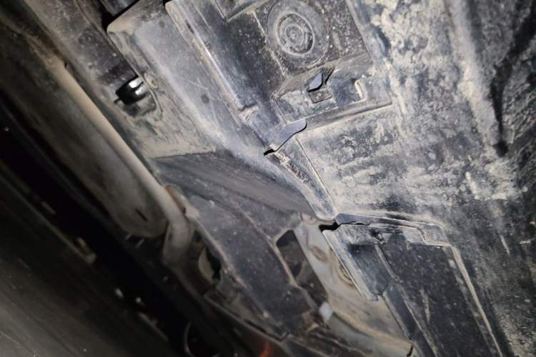 Used Toyota Corolla 2026 Model 1.8L Dual-Engine Pioneer Edition Chassis Rear Right
