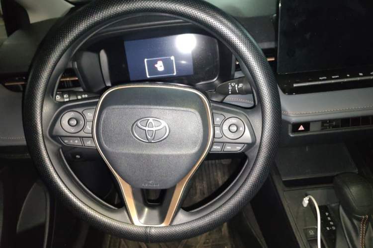 Used Toyota Corolla 2026 Model 1.8L Dual-Engine Pioneer Edition Steering Wheel