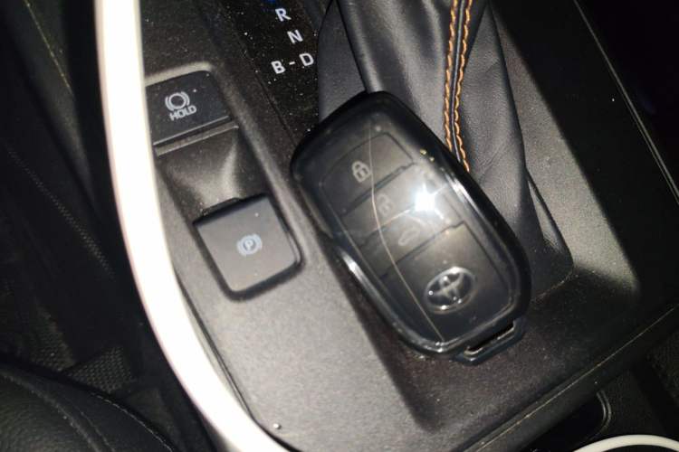 Used Toyota Corolla 2026 Model 1.8L Dual-Engine Pioneer Edition Vehicle Key