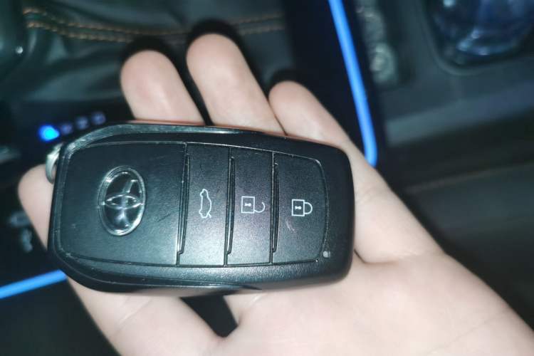 Used Toyota Corolla 2026 Model 1.8L Dual-Engine Elite Edition Vehicle Key