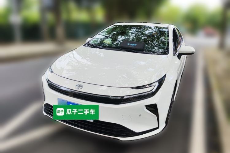 Used Toyota Corolla 2026 Model 1.8L Dual-Engine Elite Edition Guazi used car, China used car export, Used car for sale, Used  cars, Cheapest cars for sale