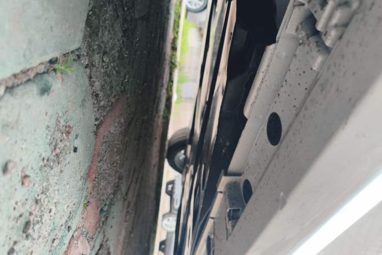 Used Toyota Corolla 2026 Model 1.8L Dual-Engine Elite Edition Chassis Front Left