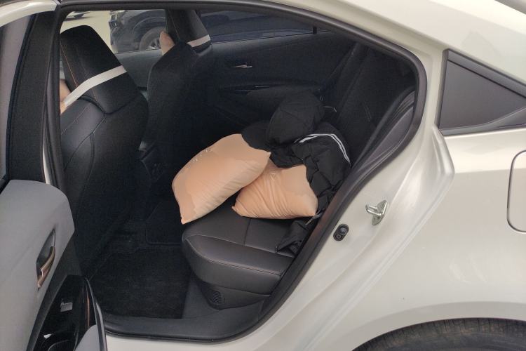 Used Toyota Corolla 2026 Model 1.8L Dual-Engine Elite Edition Left Rear Seat