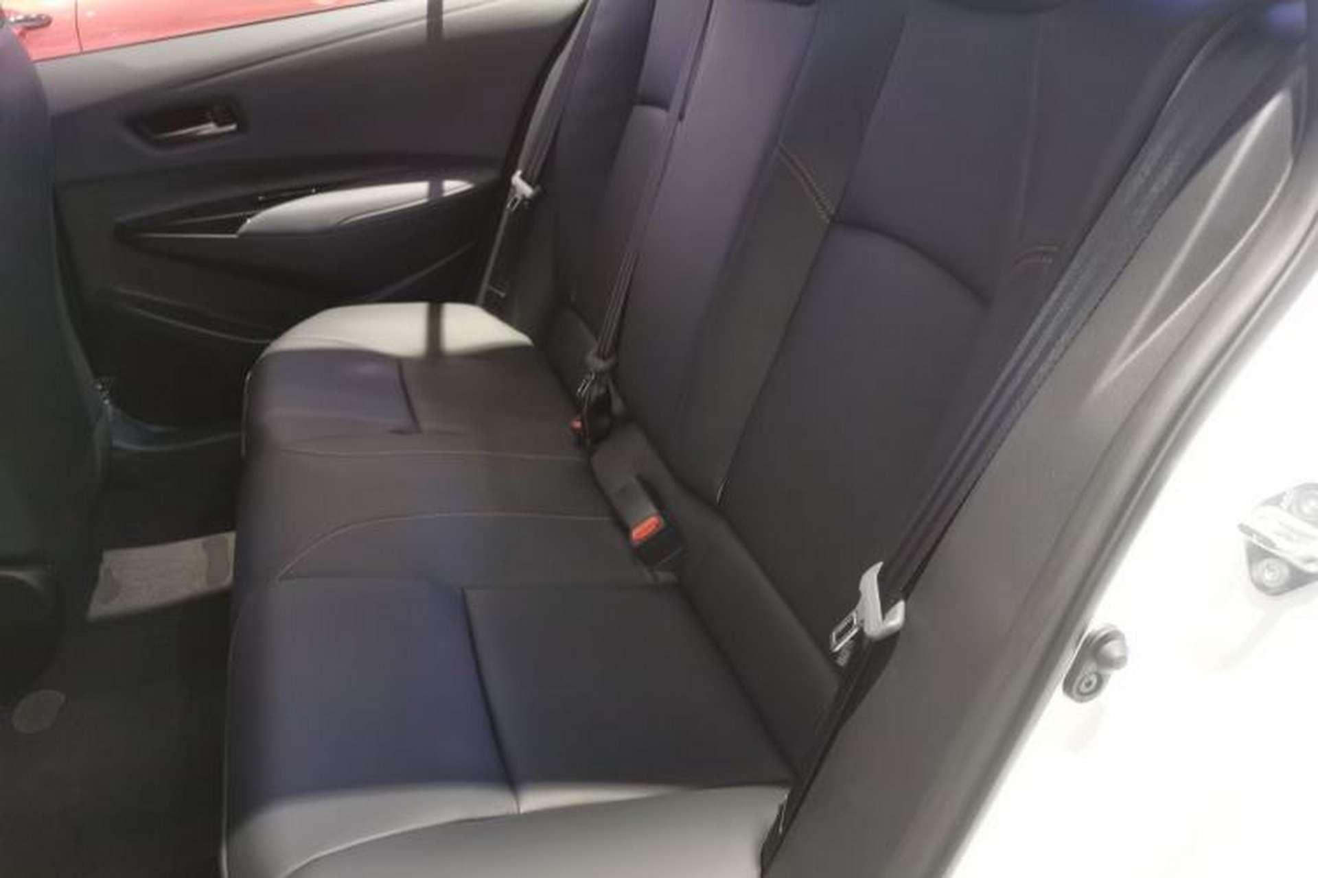 Used Toyota Corolla 2026 Model 1.8L Dual-Engine Pioneer Edition Left Rear Seat