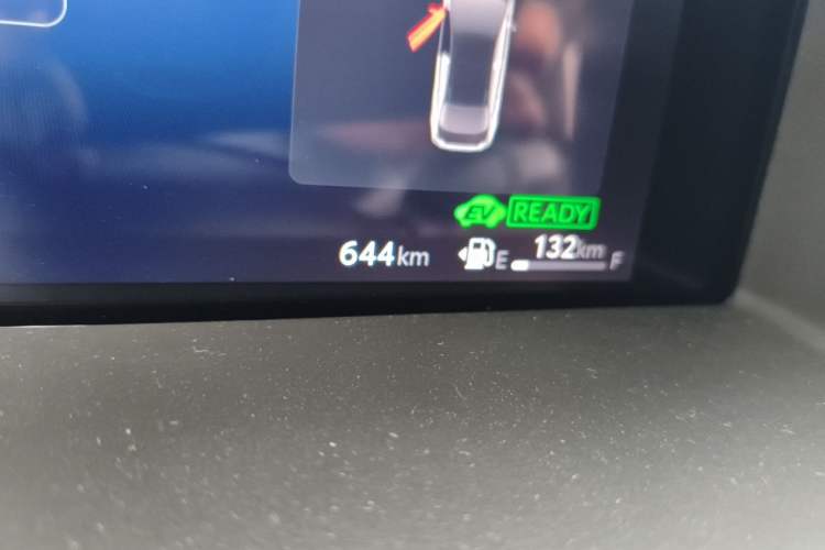 Used Toyota Corolla 2026 Model 1.8L Dual-Engine Elite Edition Odometer Close Up