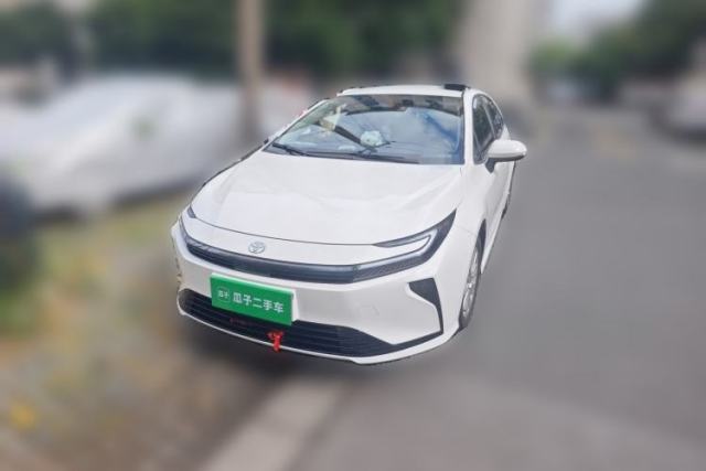 Used Toyota Corolla 2026 Model 1.8L Dual-Engine Pioneer Edition