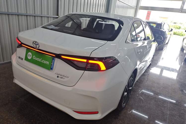 Used Toyota Corolla 2026 Model 1.8L Dual-Engine Elite Edition Rear Right 45 Deg