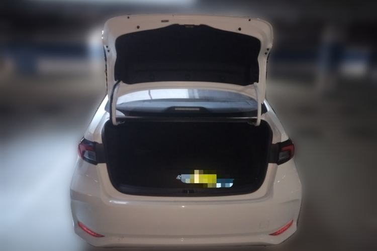 Used Toyota Corolla 2026 Model 1.8L Dual-Engine Pioneer Edition Trunk