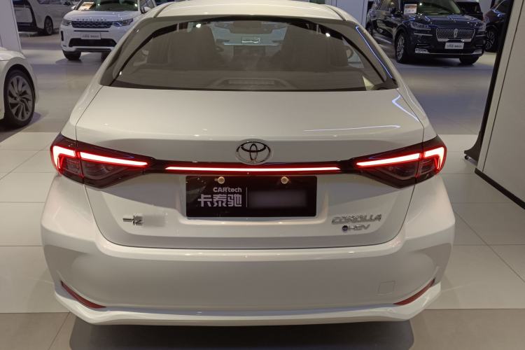 Used Toyota Corolla 2026 Model 1.8L Dual-Engine Elite Edition Trunk