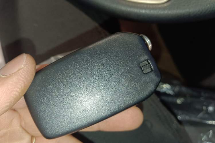 Used Toyota Corolla 2026 Model 1.8L Dual-Engine Elite Edition Vehicle Key