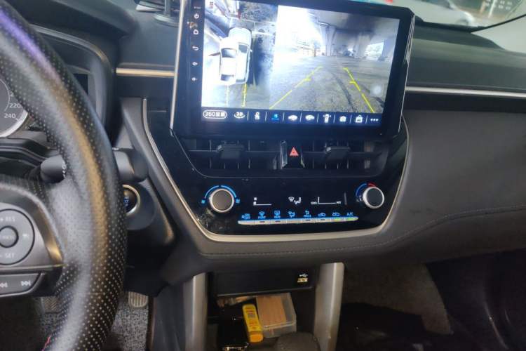 Used Toyota Corolla Cross 2022 2.0L Elite Edition Audio And AC Panel