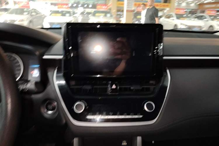 Used Toyota Corolla Cross 2022 2.0L Elite Edition Audio And AC Panel