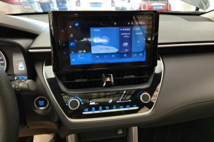 Used Toyota Corolla Cross 2022 2.0L Elite Edition Audio And AC Panel