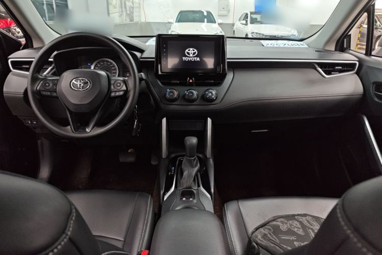 Used Toyota Corolla Cross 2022 2.0L Pioneer Edition Center Console