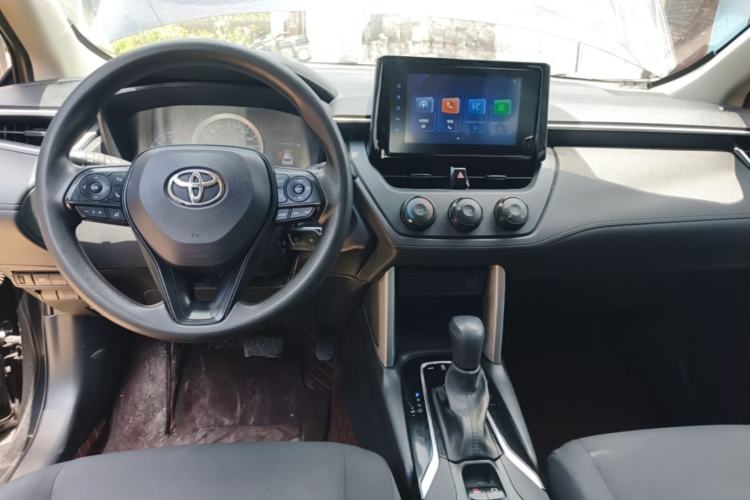 Used Toyota Corolla Cross 2022 2.0L Pioneer Edition Center Console