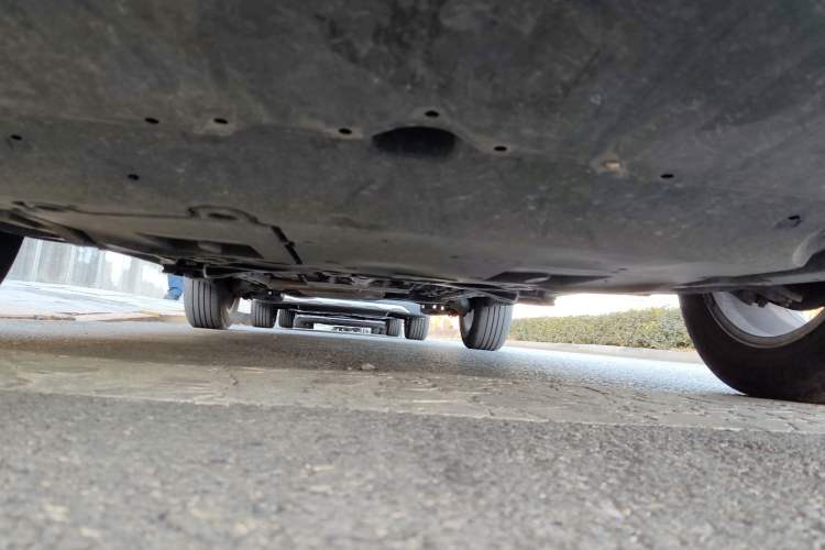 Used Toyota Corolla Cross 2022 2.0L Luxury Edition Chassis Front