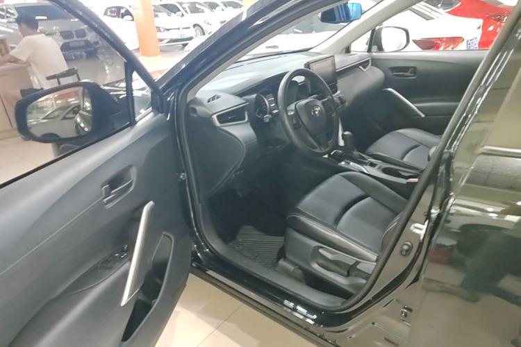 Used Toyota Corolla Cross 2022 2.0L Pioneer Edition Driver Seat