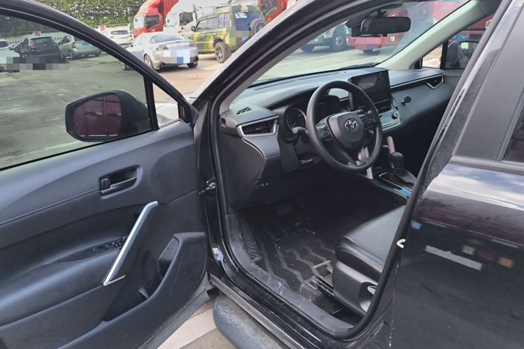 Used Toyota Corolla Cross 2022 2.0L Elite Edition Driver Seat