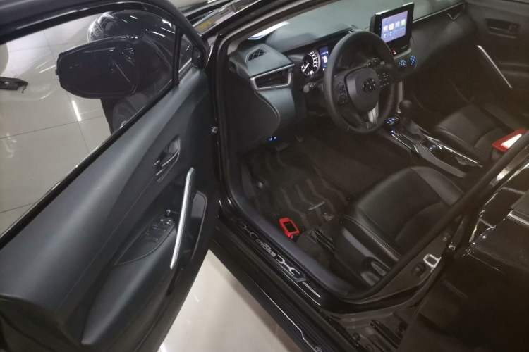 Used Toyota Corolla Cross 2022 2.0L Pioneer Edition Driver Seat