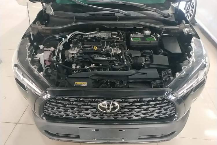 Used Toyota Corolla Cross 2022 2.0L Elite Edition Engine Bay