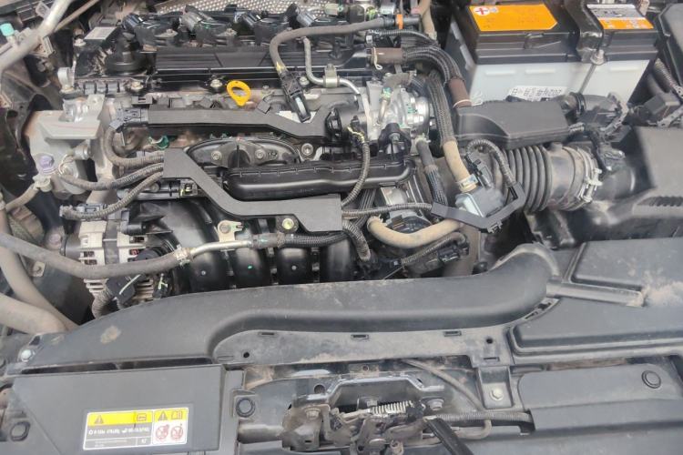 Used Toyota Corolla Cross 2022 2.0L Luxury Edition Engine Bay