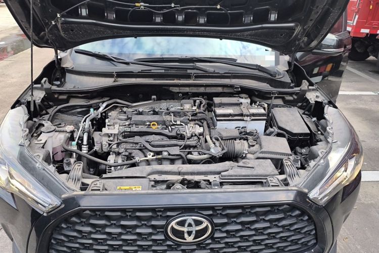 Used Toyota Corolla Cross 2022 2.0L Elite Edition Engine Bay