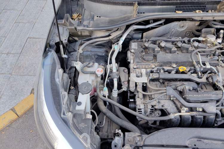 Used Toyota Corolla Cross 2022 2.0L Luxury Edition Engine Bay Right