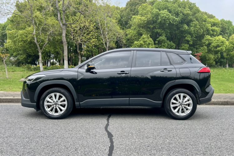 Used Toyota Corolla Cross 2022 2.0L Elite Edition Exterior 2