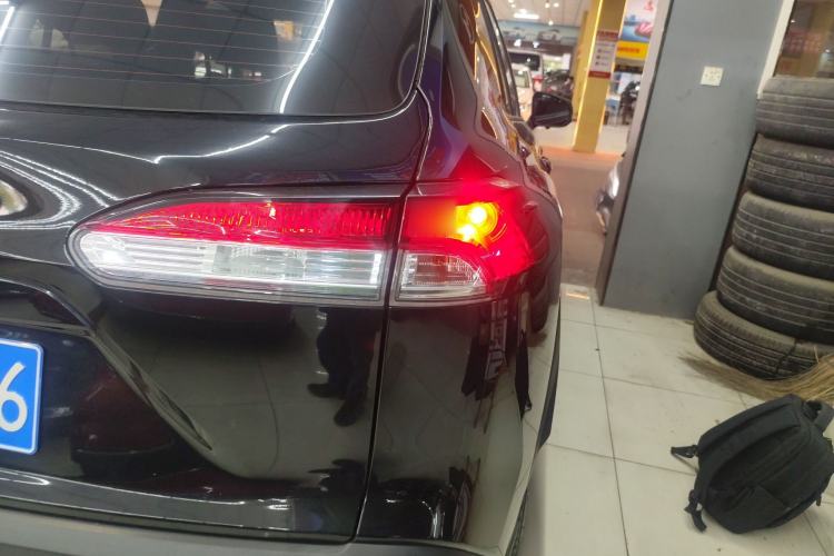 Used Toyota Corolla Cross 2022 2.0L Elite Edition Exterior 3