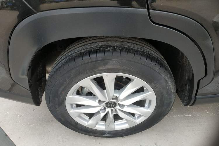 Used Toyota Corolla Cross 2022 2.0L Deluxe Edition Exterior 8