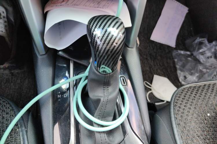 Used Toyota Corolla Cross 2022 2.0L Elite Edition Gear Lever