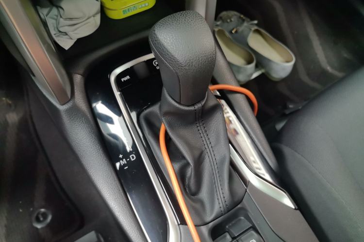 Used Toyota Corolla Cross 2022 2.0L Elite Edition Gear Lever