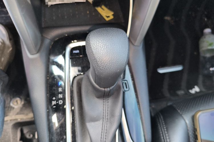 Used Toyota Corolla Cross 2022 2.0L Elite Edition Gear Lever