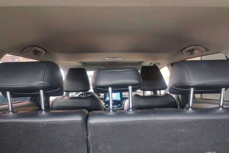 Used Toyota Corolla Cross 2022 2.0L Elite Edition Headliner