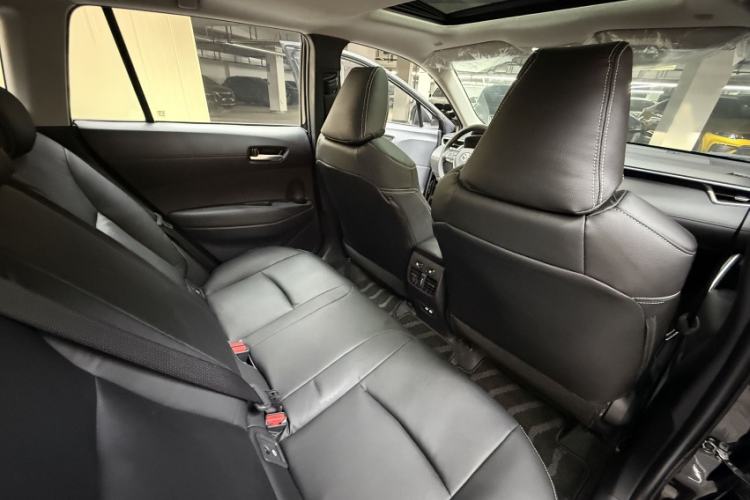 Used Toyota Corolla Cross 2022 2.0L Luxury Edition Interior 2