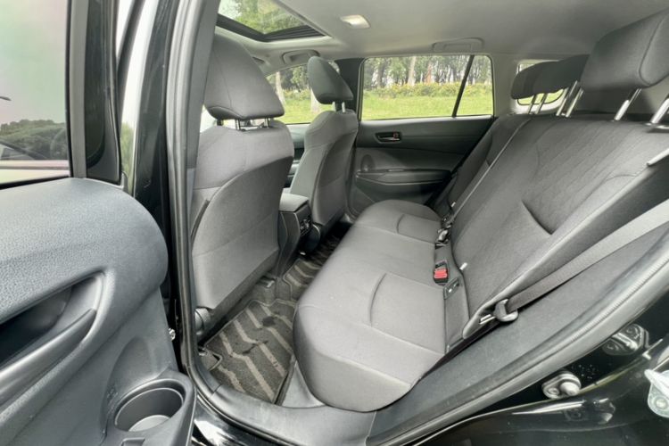 Used Toyota Corolla Cross 2022 2.0L Elite Edition Interior 4