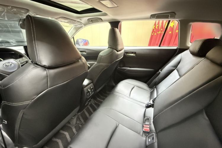 Used Toyota Corolla Cross 2022 2.0L Luxury Edition Interior 6