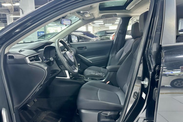Used Toyota Corolla Cross 2022 2.0L Elite Edition Left Front Seat