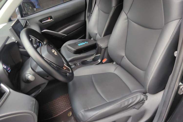Used Toyota Corolla Cross 2022 2.0L Luxury Edition Left Front Seat