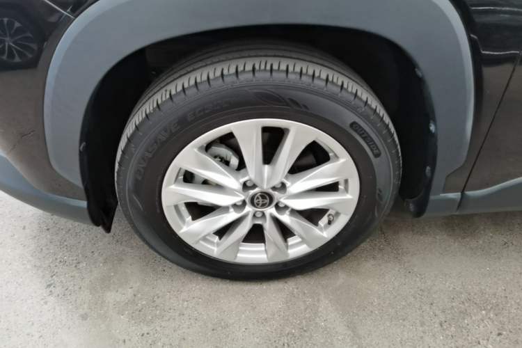 Used Toyota Corolla Cross 2022 2.0L Elite Edition Left Front Wheel Hub