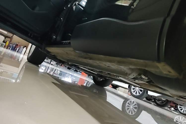 Used Toyota Corolla Cross 2022 2.0L Pioneer Edition Left Side Sill