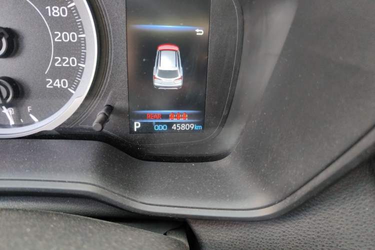 Used Toyota Corolla Cross 2022 2.0L Elite Edition Odometer Close Up