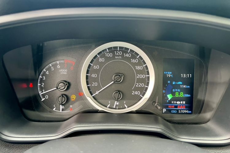 Used Toyota Corolla Cross 2022 2.0L Elite Edition Odometer Close Up