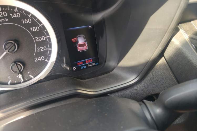 Used Toyota Corolla Cross 2022 2.0L Elite Edition Odometer Close Up