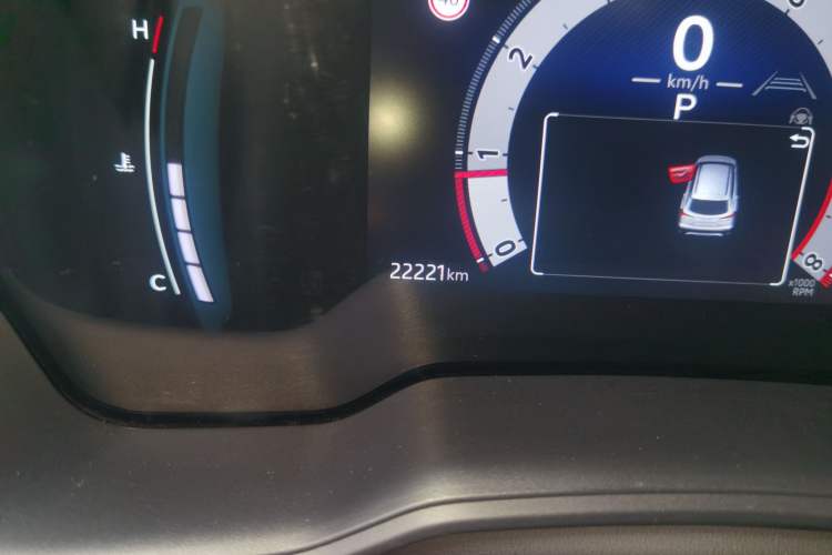Used Toyota Corolla Cross 2022 2.0L Flagship Edition Odometer Close Up