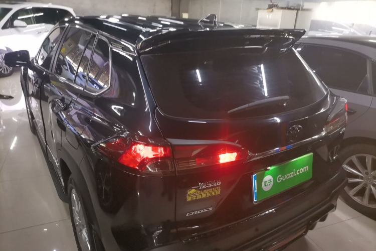 Used Toyota Corolla Cross 2022 2.0L Pioneer Edition Rear Left 45 Deg