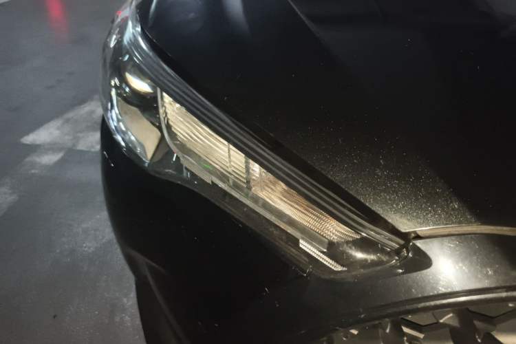 Used Toyota Corolla Cross 2022 2.0L Elite Edition Right Front Headlight