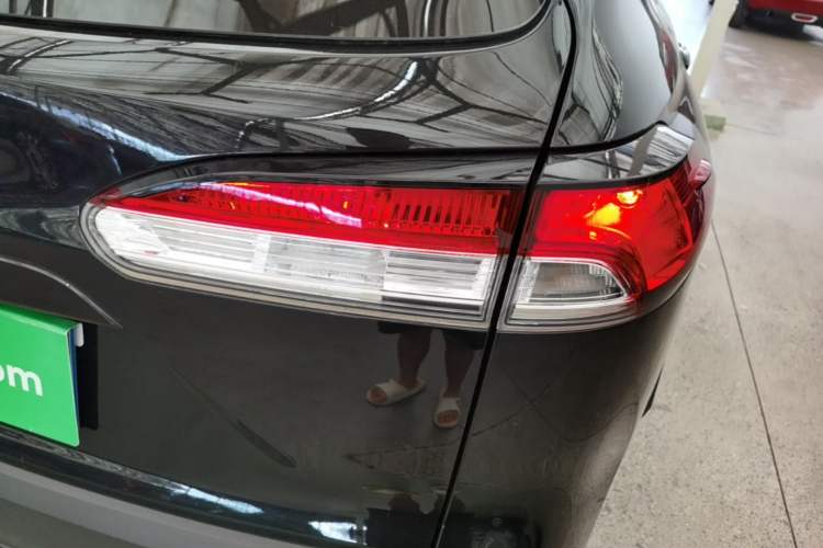Used Toyota Corolla Cross 2022 2.0L Elite Edition Right Rear Taillight